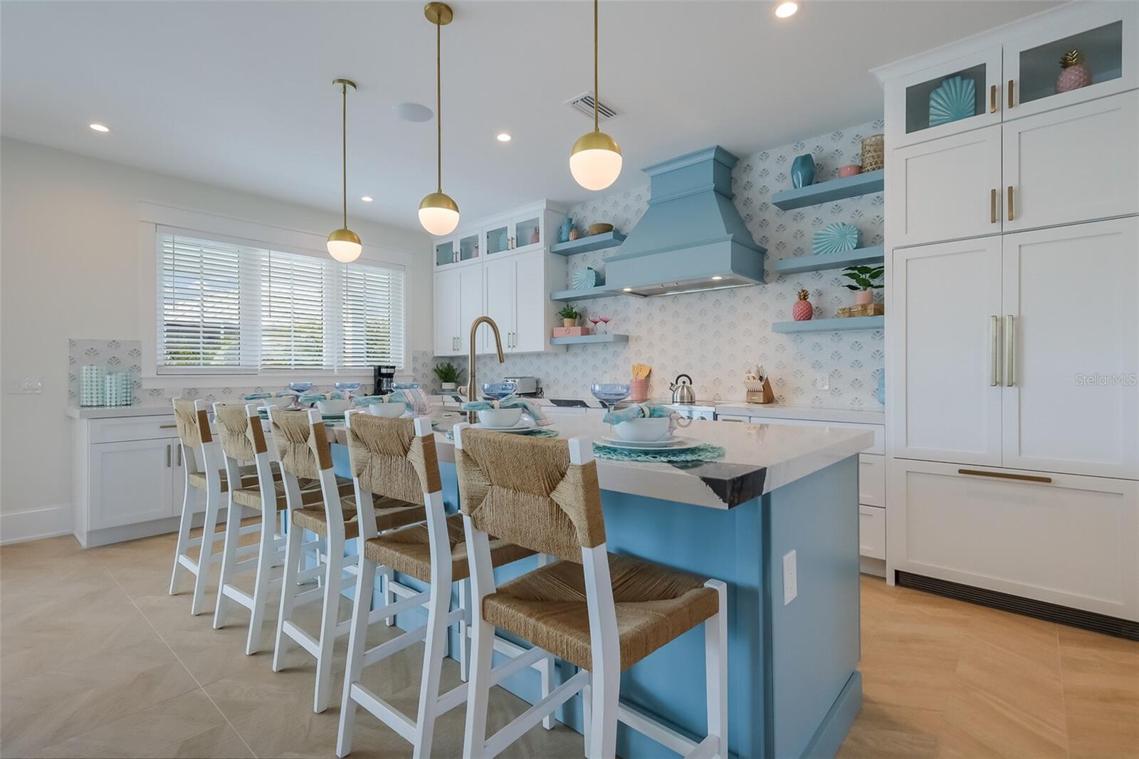 Image 23 of 61 For 227 Harbor Drive