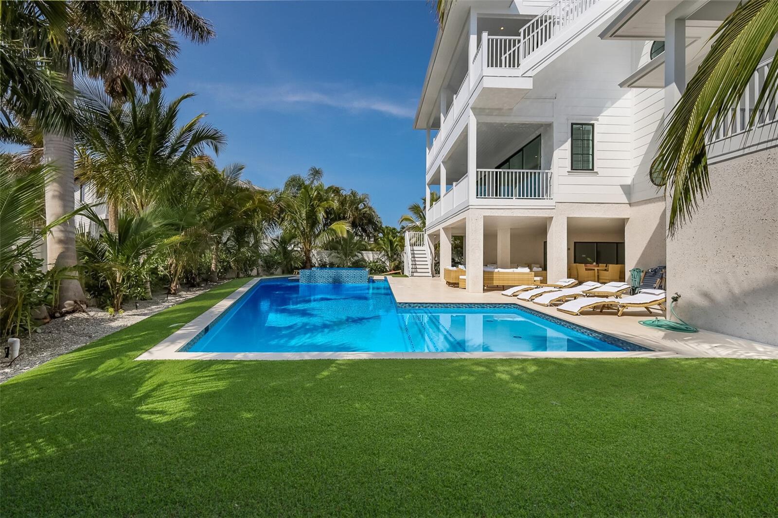 Image 53 of 61 For 227 Harbor Drive