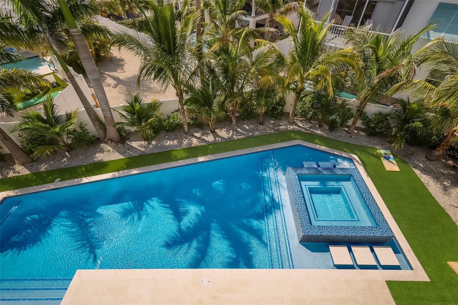 Image 7 of 61 For 227 Harbor Drive