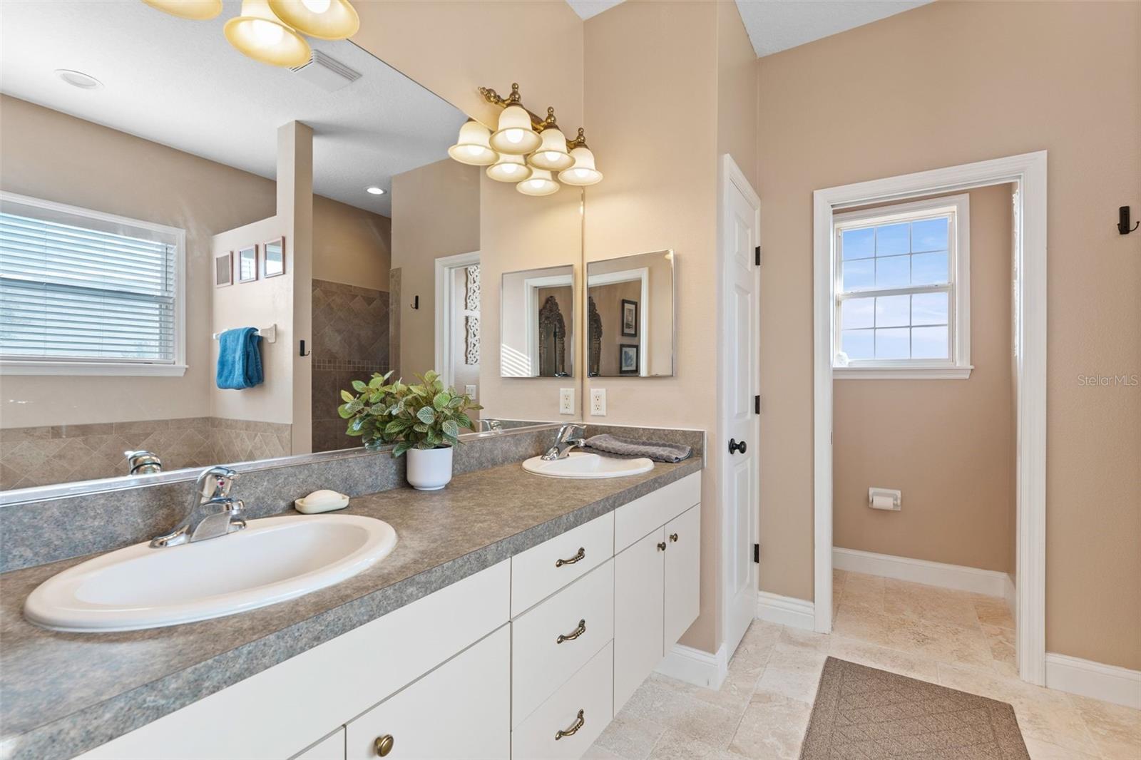 Image 35 of 76 For 35005 Clay Gully Road