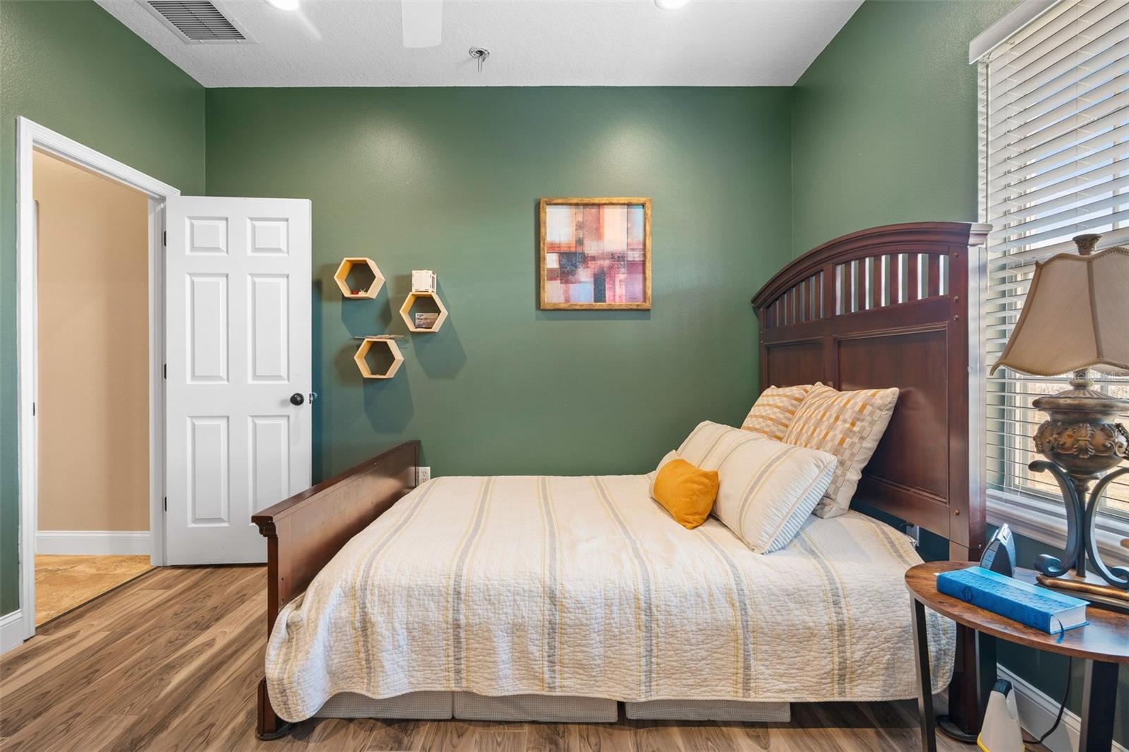 Image 38 of 76 For 35005 Clay Gully Road