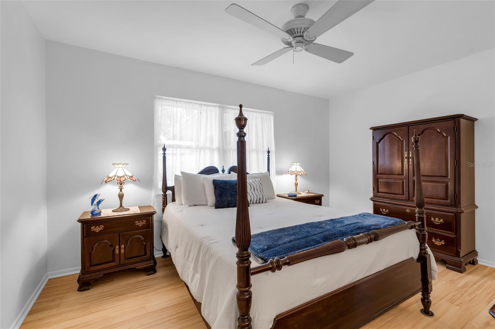 Image 22 of 51 For 3215 Mercer Road