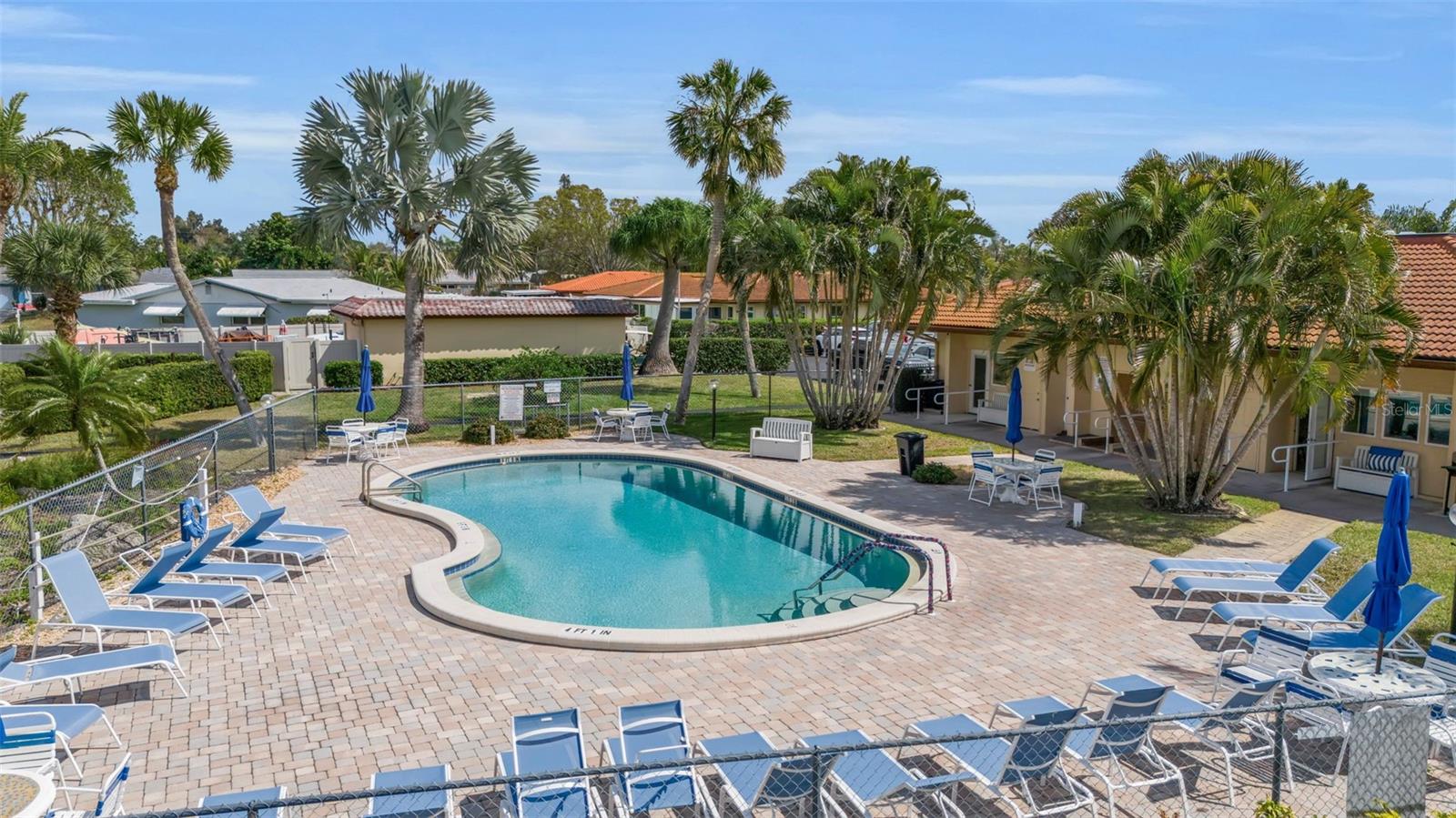 Image 36 of 51 For 3215 Mercer Road