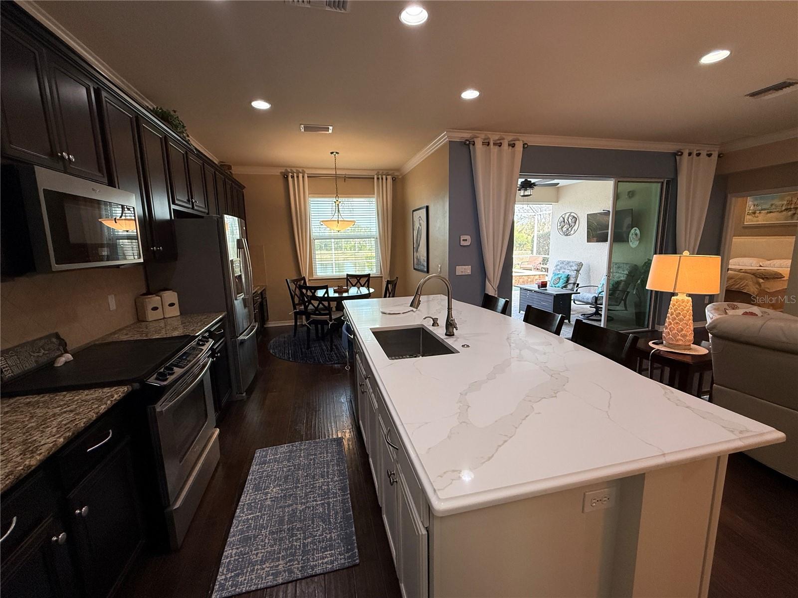 Image 13 of 90 For 13551 Salinas Street