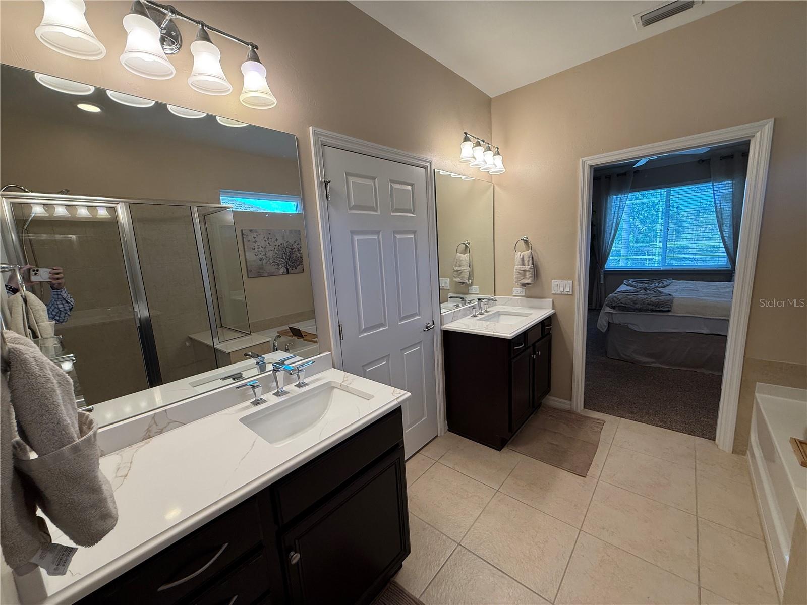 Image 22 of 90 For 13551 Salinas Street