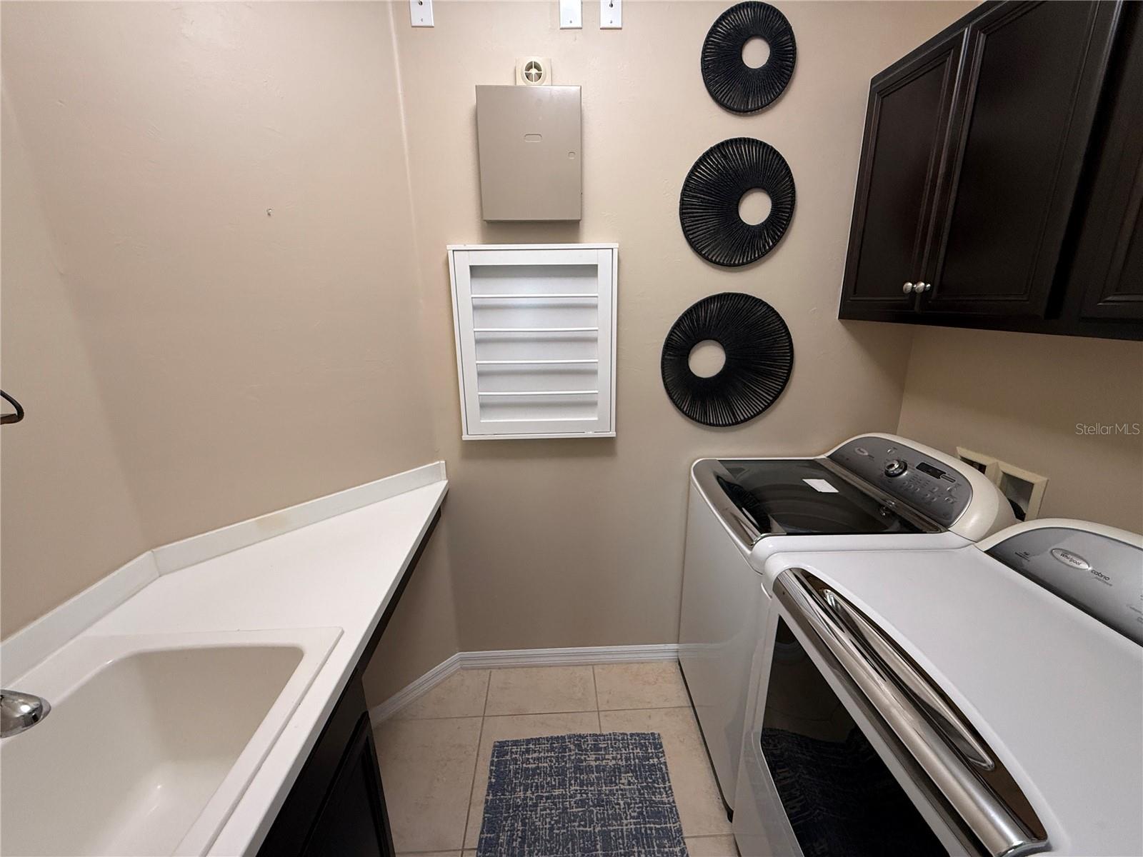 Image 35 of 90 For 13551 Salinas Street