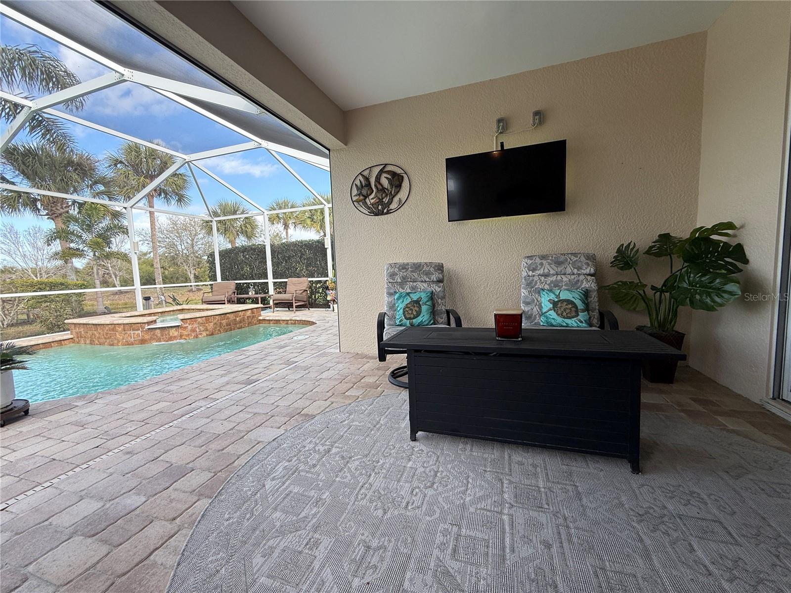 Image 40 of 90 For 13551 Salinas Street