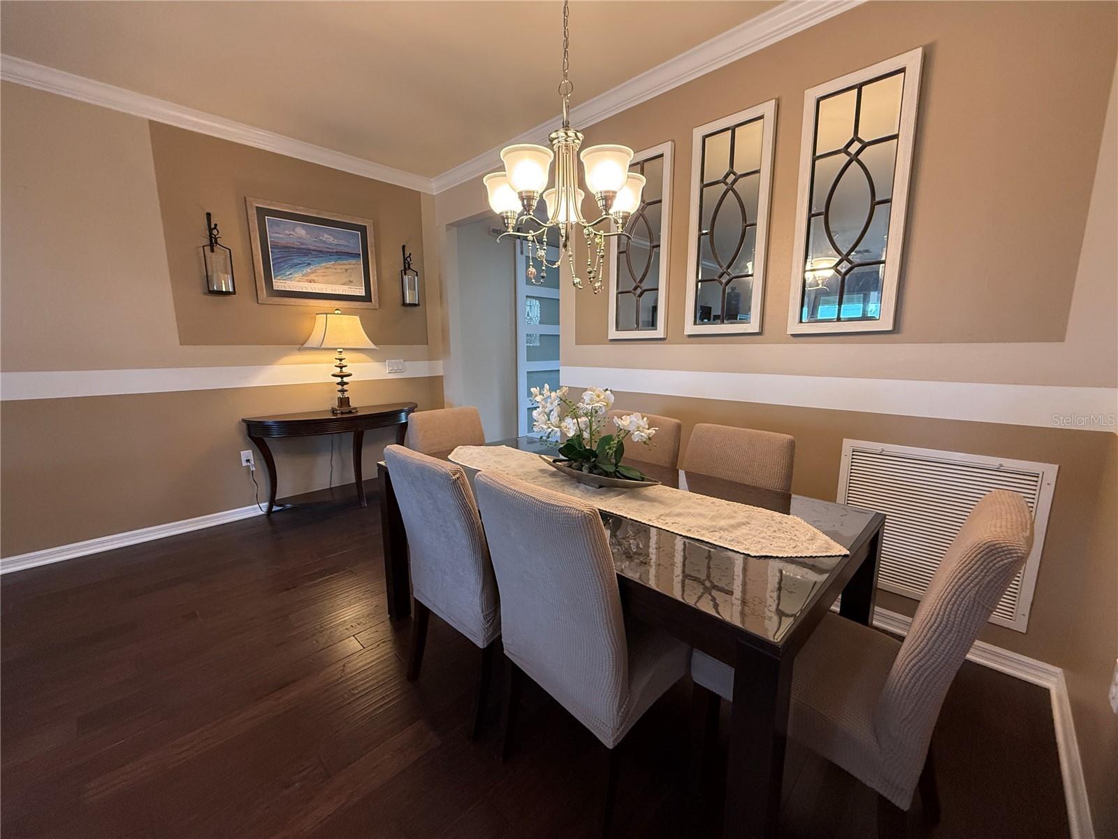 Image 9 of 90 For 13551 Salinas Street