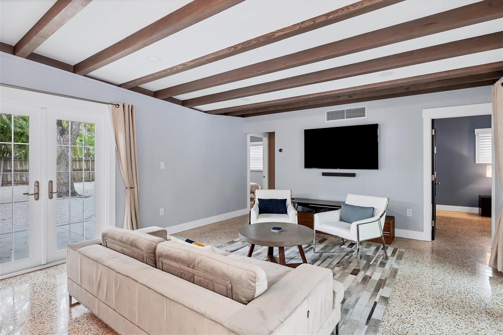 Image 11 of 80 For 1116 Westway Drive