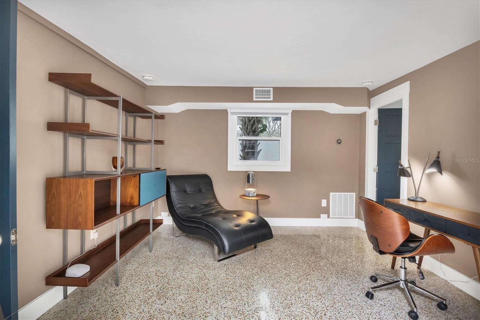 Image 50 of 80 For 1116 Westway Drive