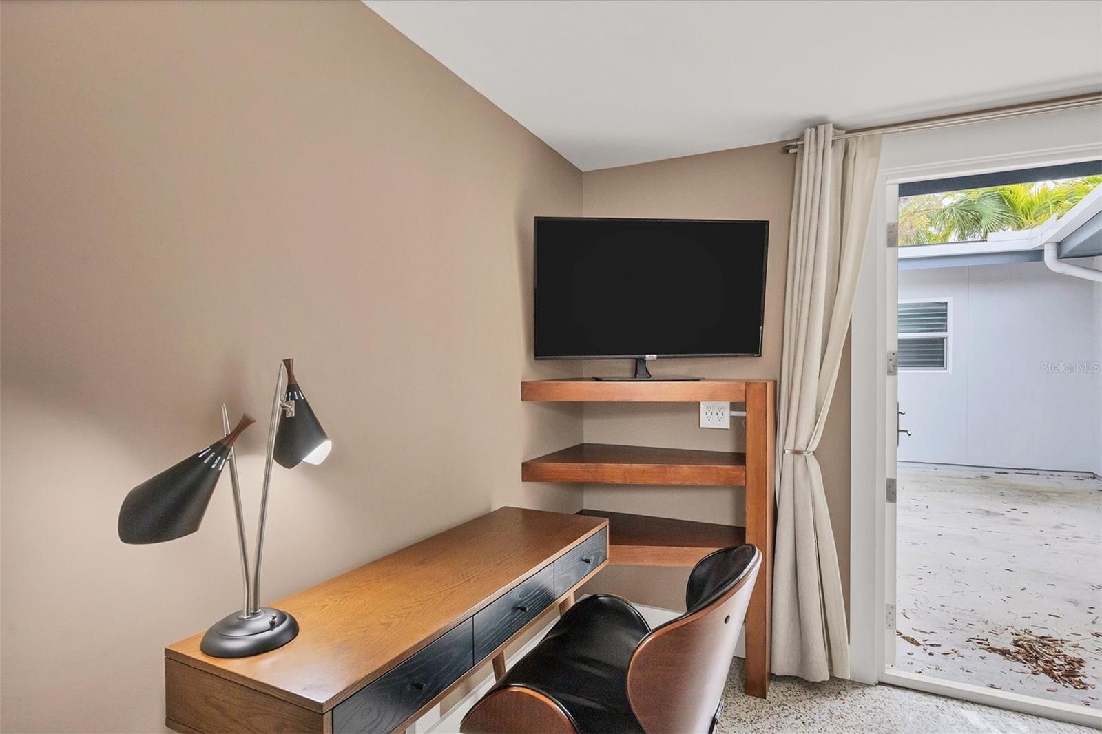 Image 53 of 80 For 1116 Westway Drive