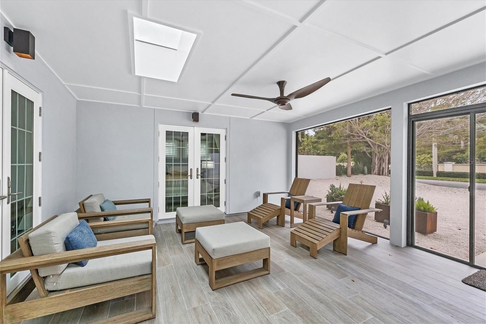 Image 7 of 80 For 1116 Westway Drive