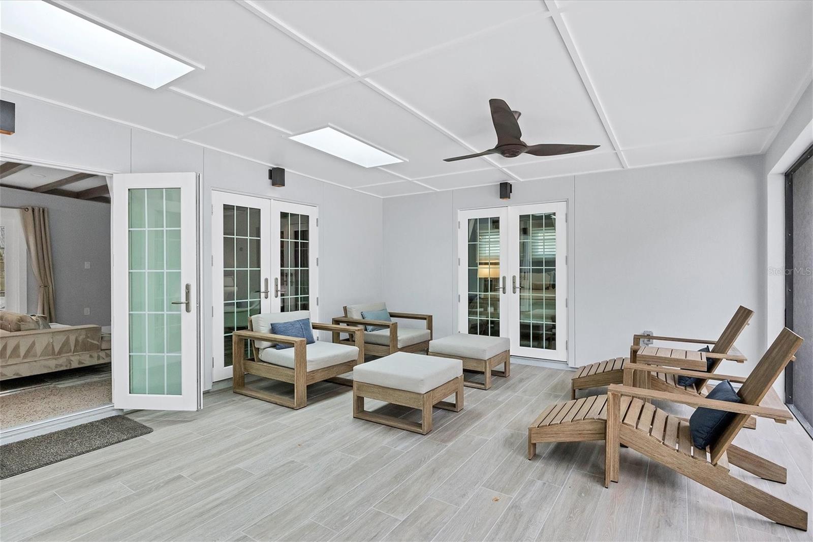 Image 8 of 80 For 1116 Westway Drive