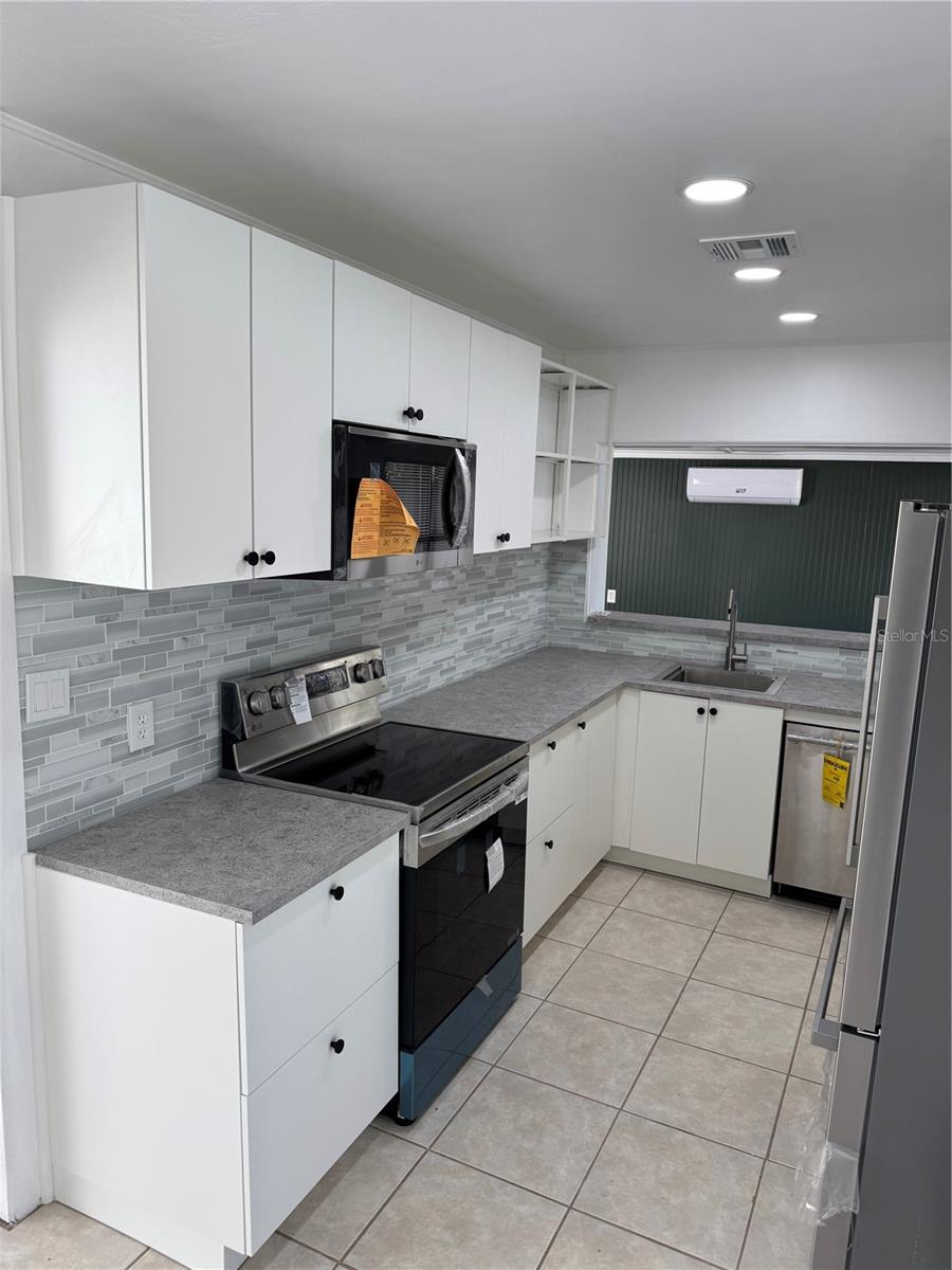 Image 21 of 31 For Address Not Provided