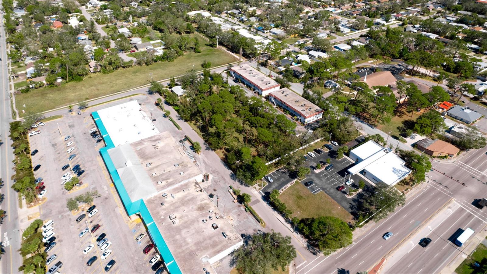 Listing photo id 1 for N Shade Avenue