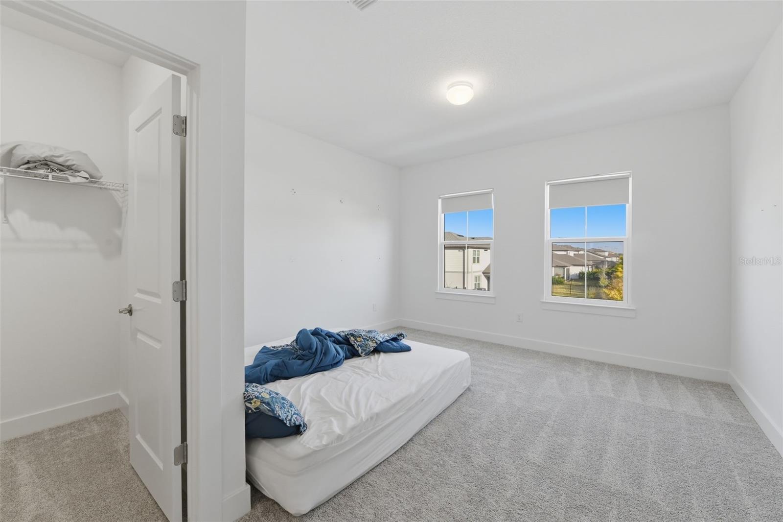 Listing photo id 27 for 6112 Jensen View Avenue