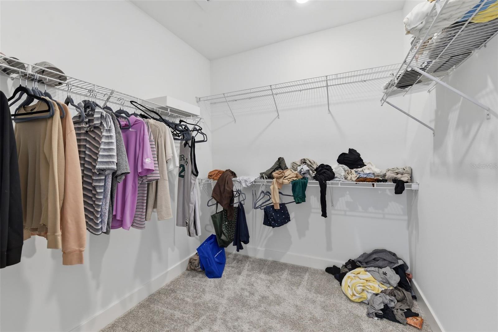 Listing photo id 42 for 6112 Jensen View Avenue