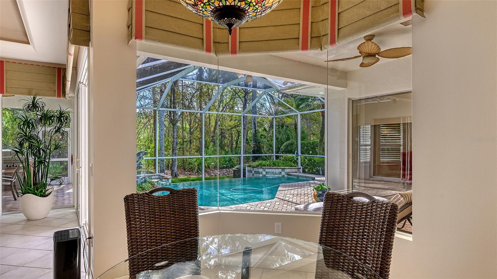 Image 16 of 82 For 8215 Waterview Boulevard