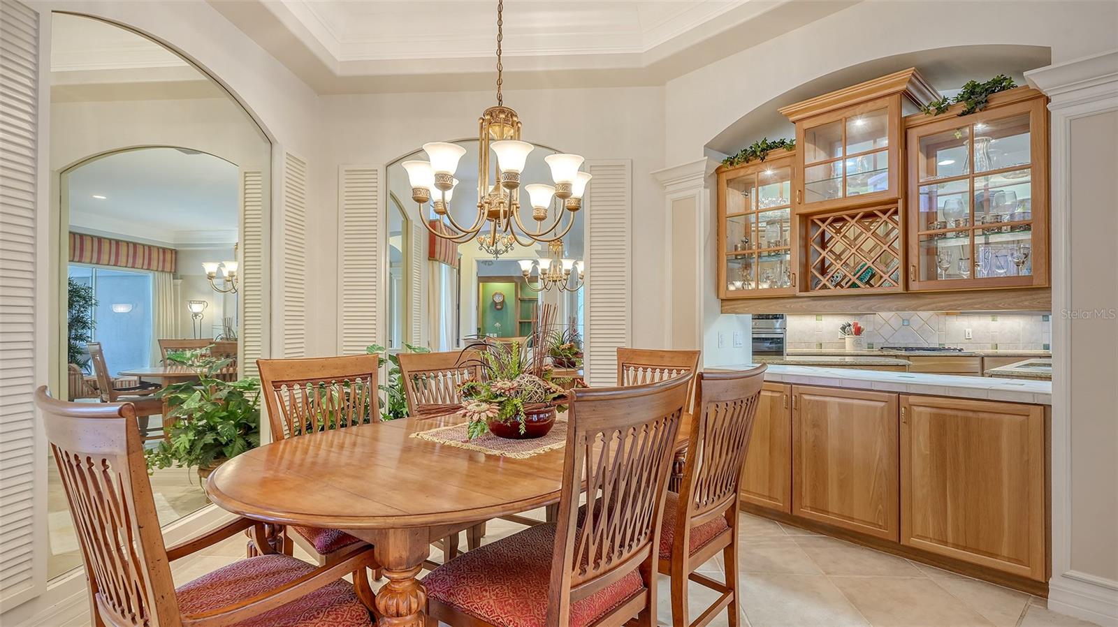 Image 19 of 82 For 8215 Waterview Boulevard