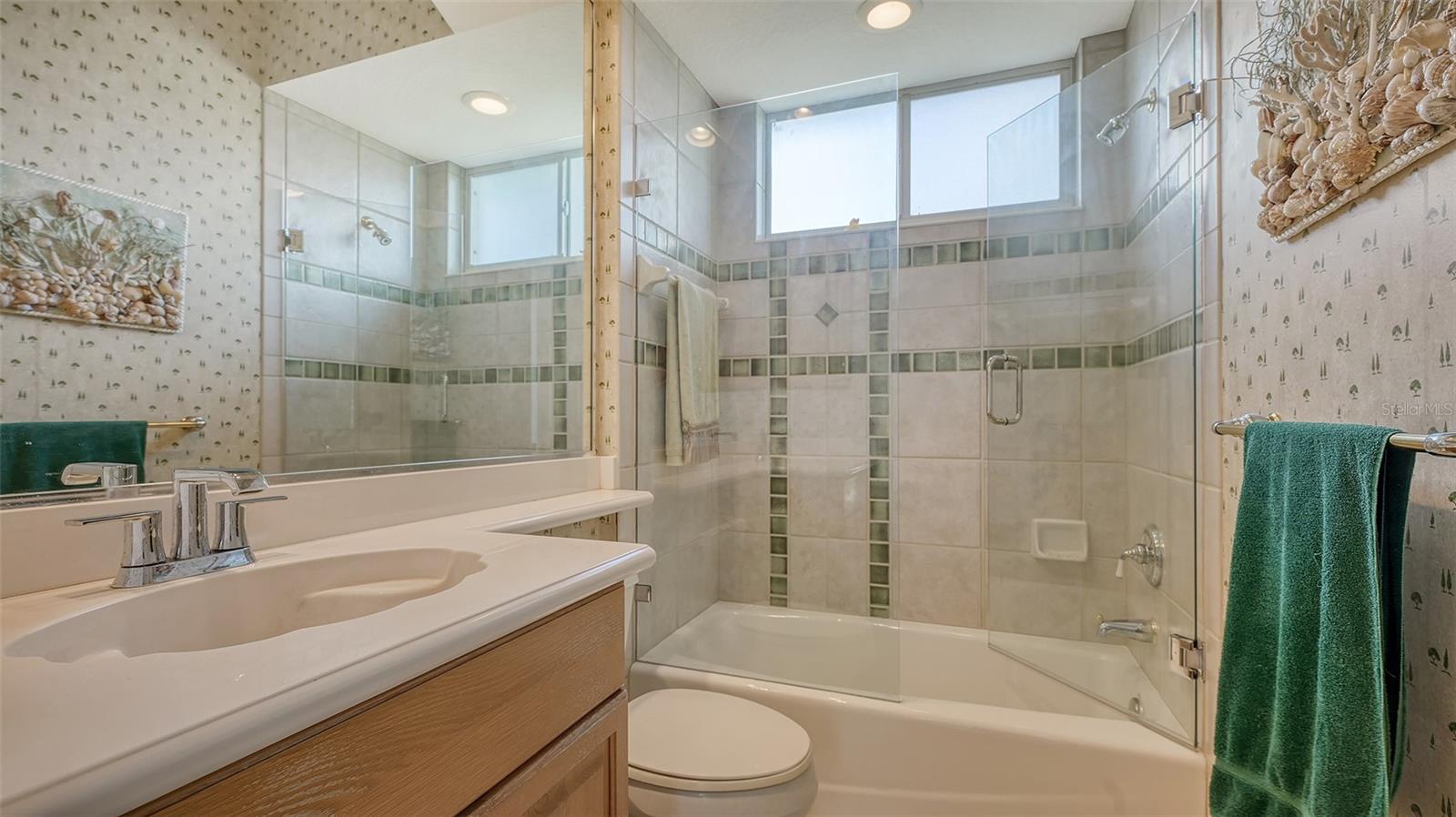 Image 34 of 82 For 8215 Waterview Boulevard