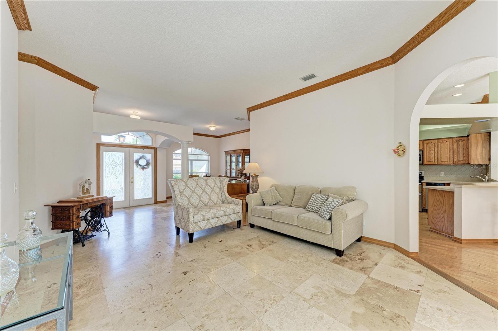 Image 11 of 73 For 7604 52nd Terrace E