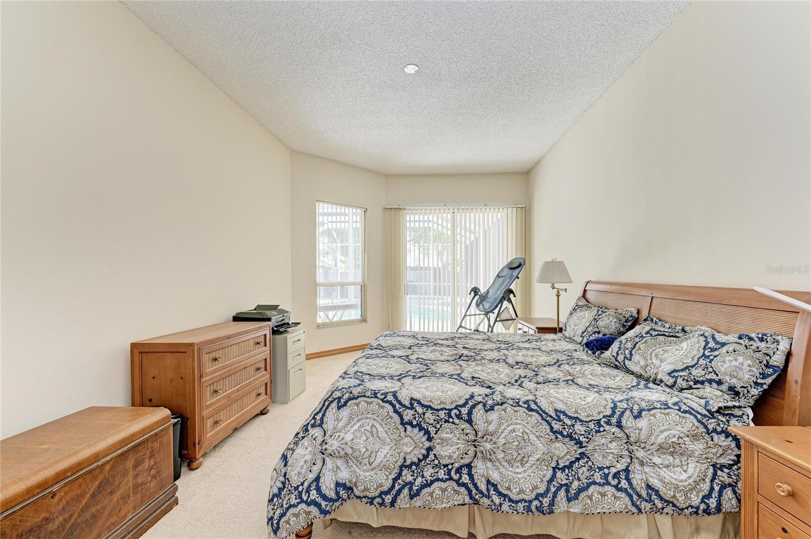 Image 31 of 73 For 7604 52nd Terrace E