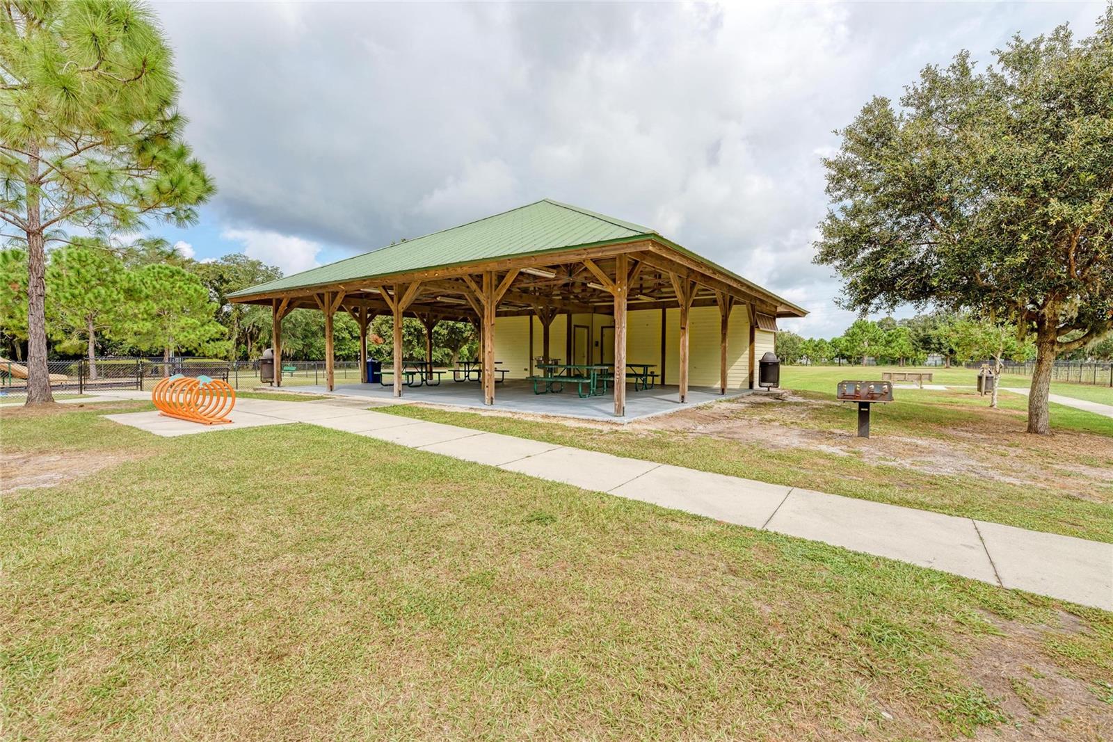 Image 68 of 73 For 7604 52nd Terrace E