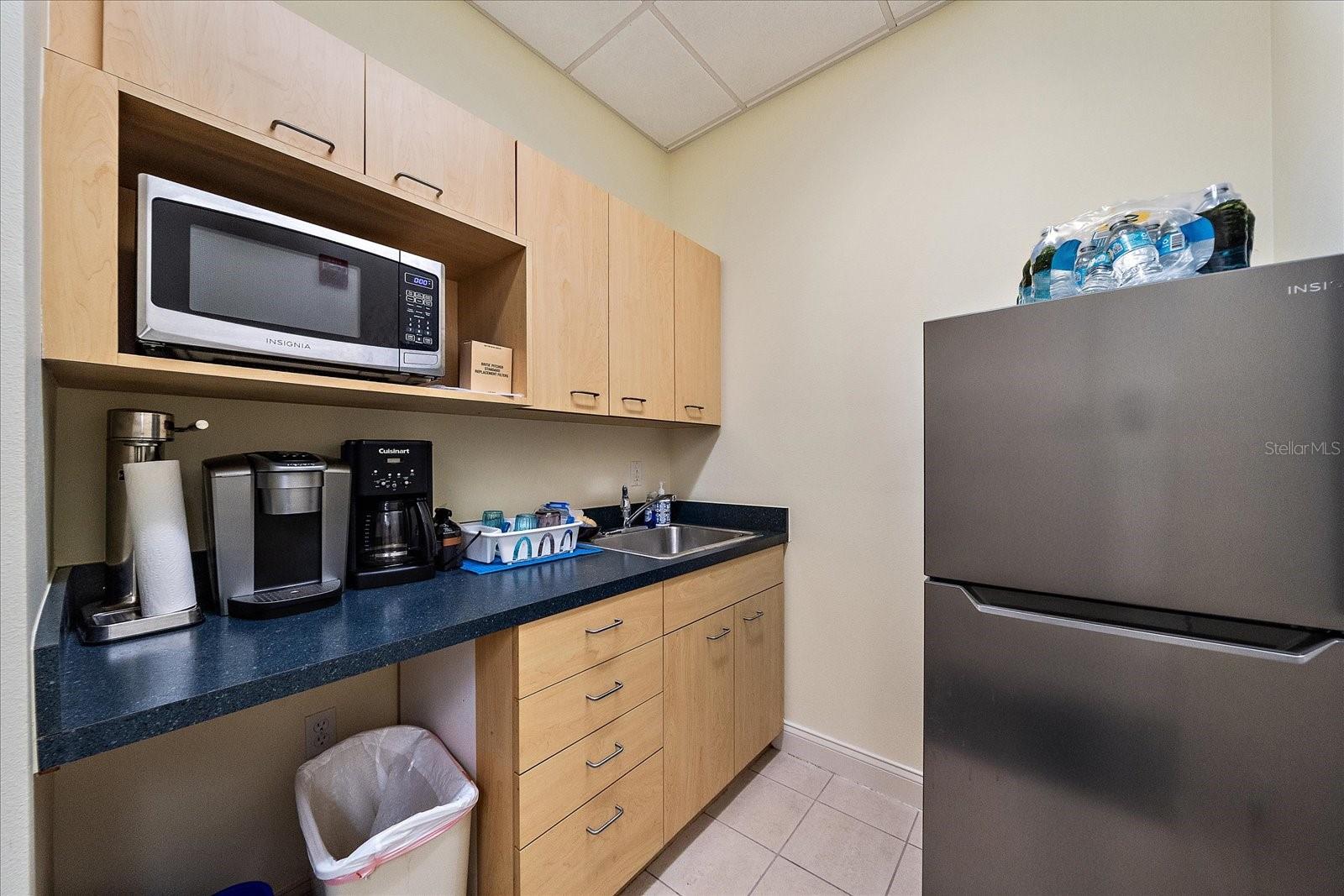 Image 21 of 23 For 5605 Marquesas Circle 12c