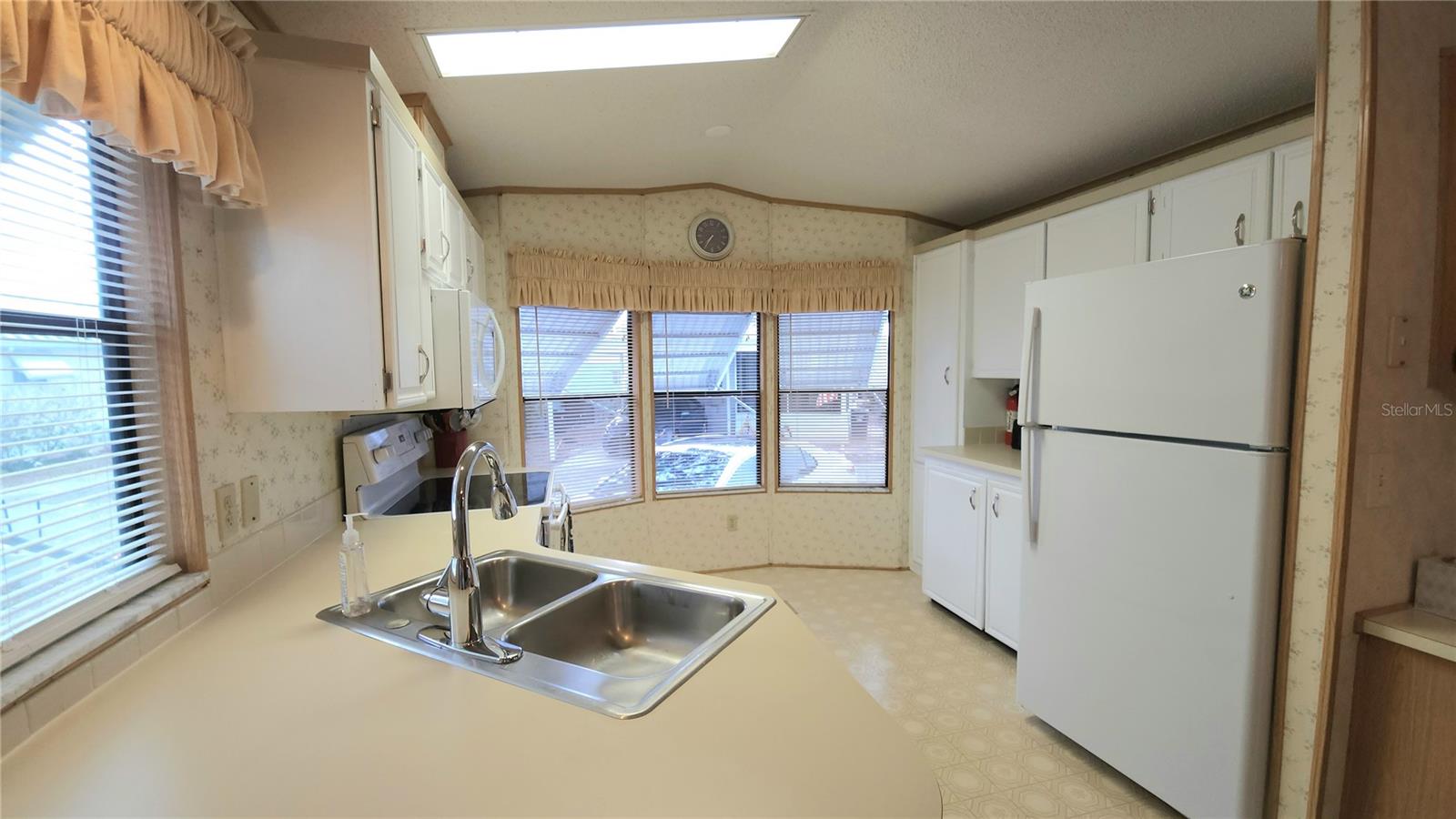 Image 21 of 45 For 3275 26th Avenue E 160