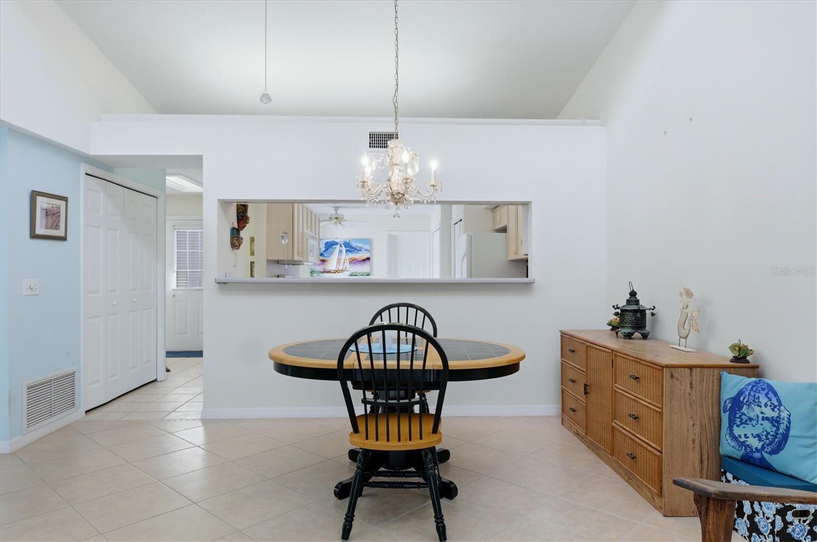 Image 11 of 38 For 4577 Hidden View Place 21