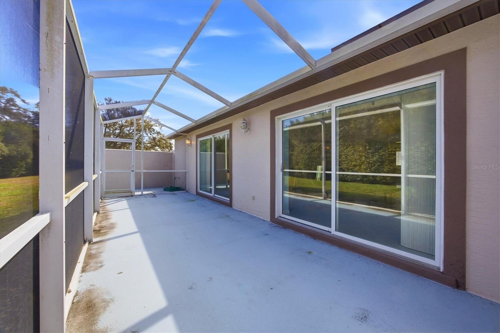 Image 32 of 38 For 4577 Hidden View Place 21