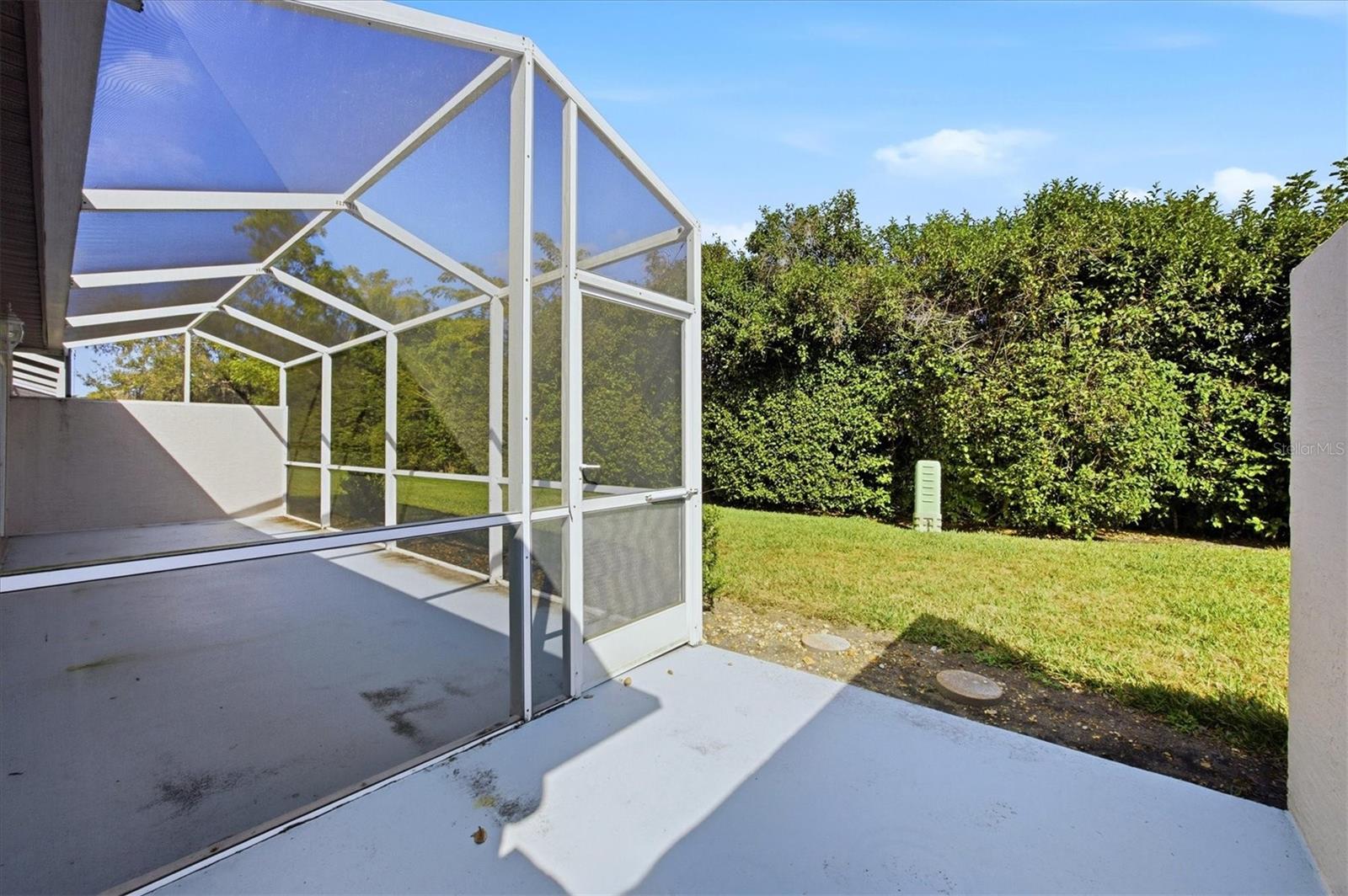 Image 35 of 38 For 4577 Hidden View Place 21