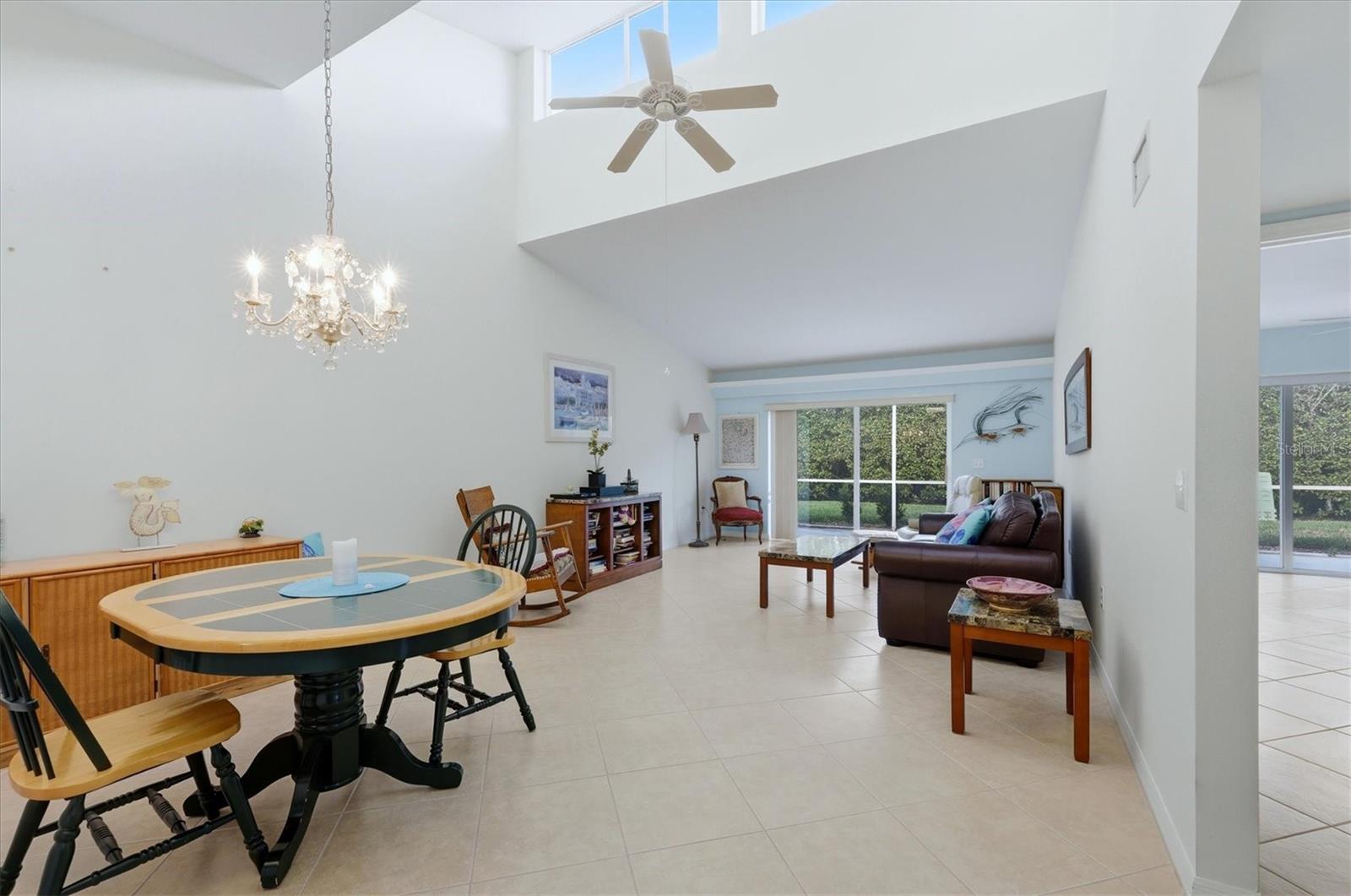 Image 6 of 38 For 4577 Hidden View Place 21