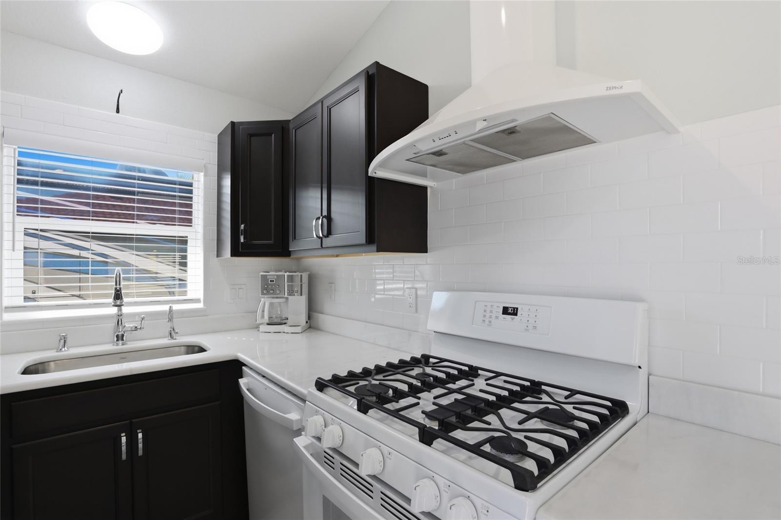 Image 14 of 33 For 14100 Myakka Avenue 26