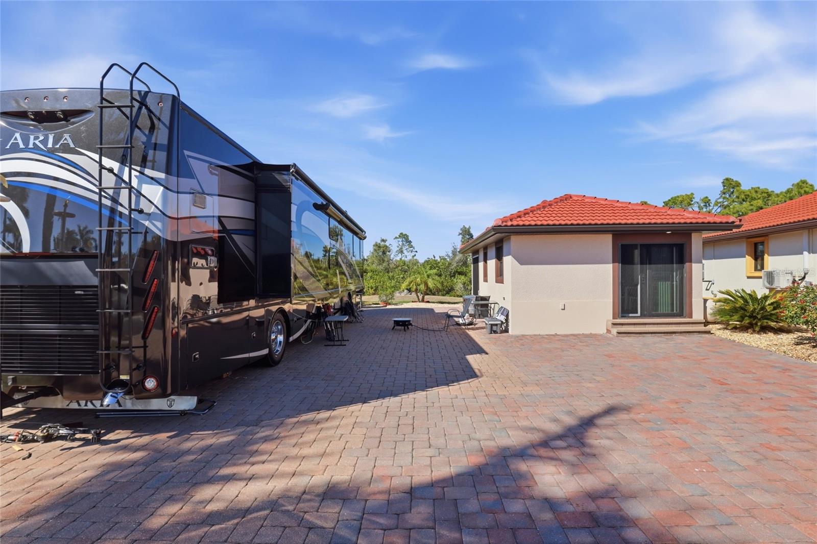 Image 6 of 33 For 14100 Myakka Avenue 26