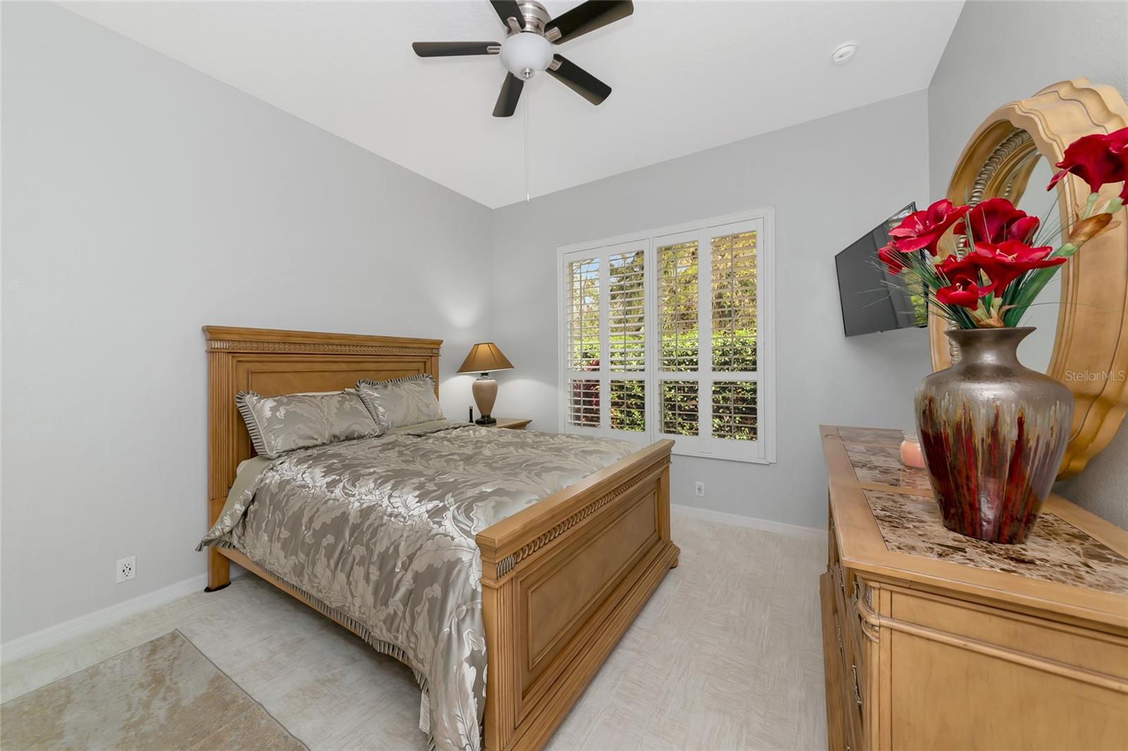 Image 35 of 67 For 405 Petrel Trail