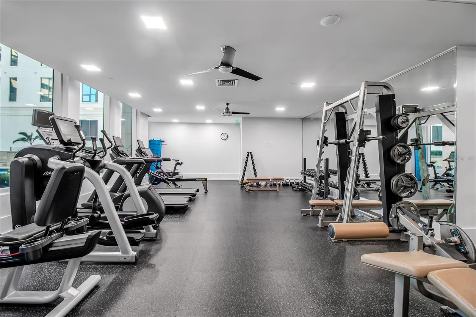 Image 19 of 30 For 1350 Main Street 502