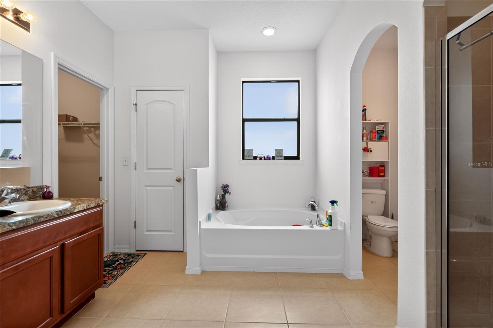 Image 13 of 17 For 508 Delta Avenue