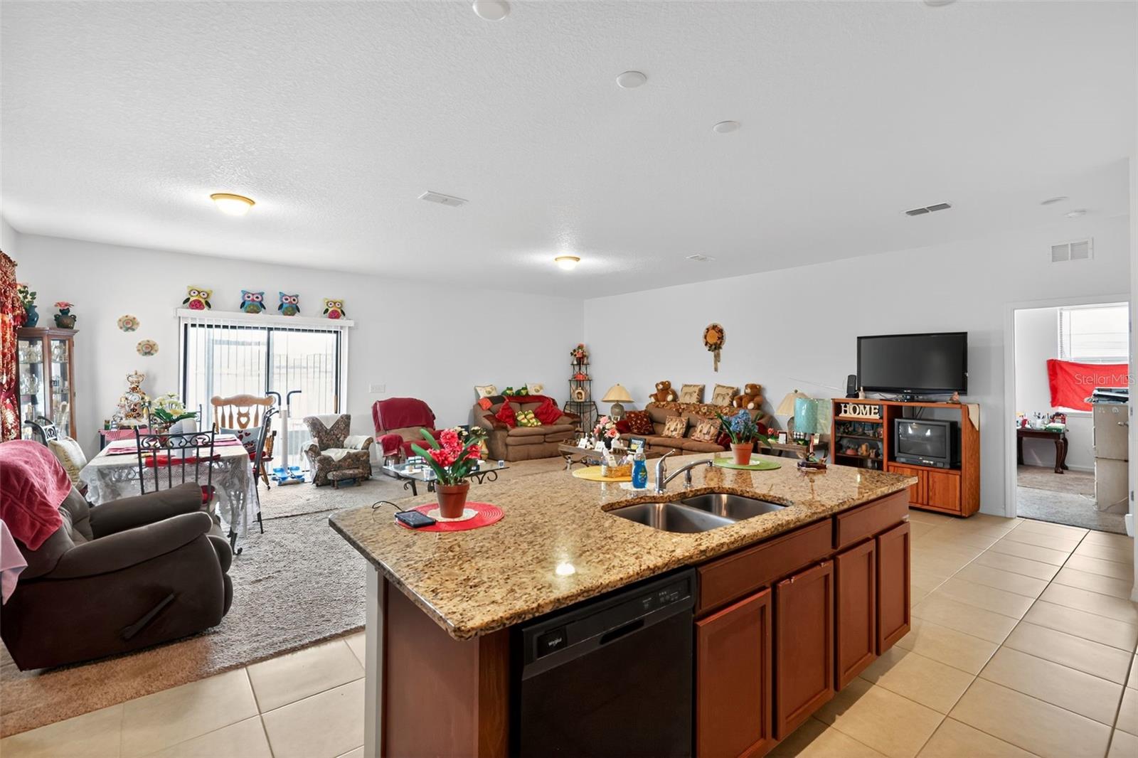 Image 6 of 17 For 508 Delta Avenue