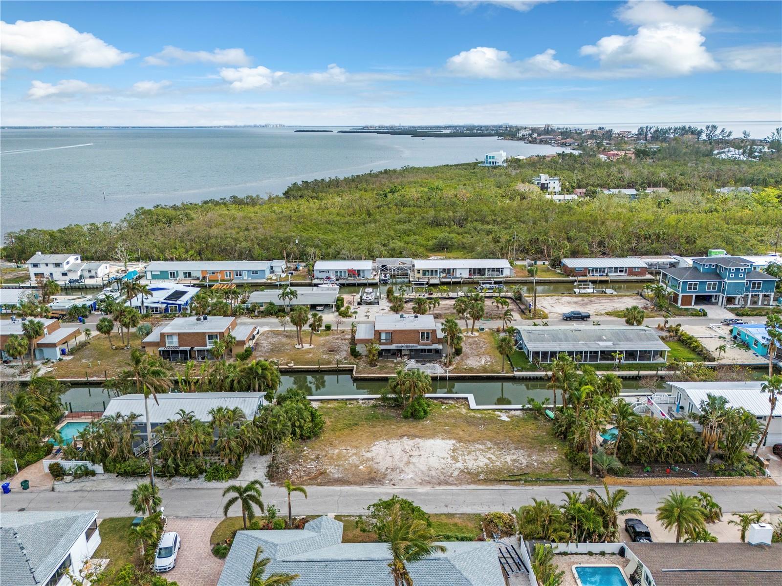 Image 8 of 11 For 720 Tarawitt Drive