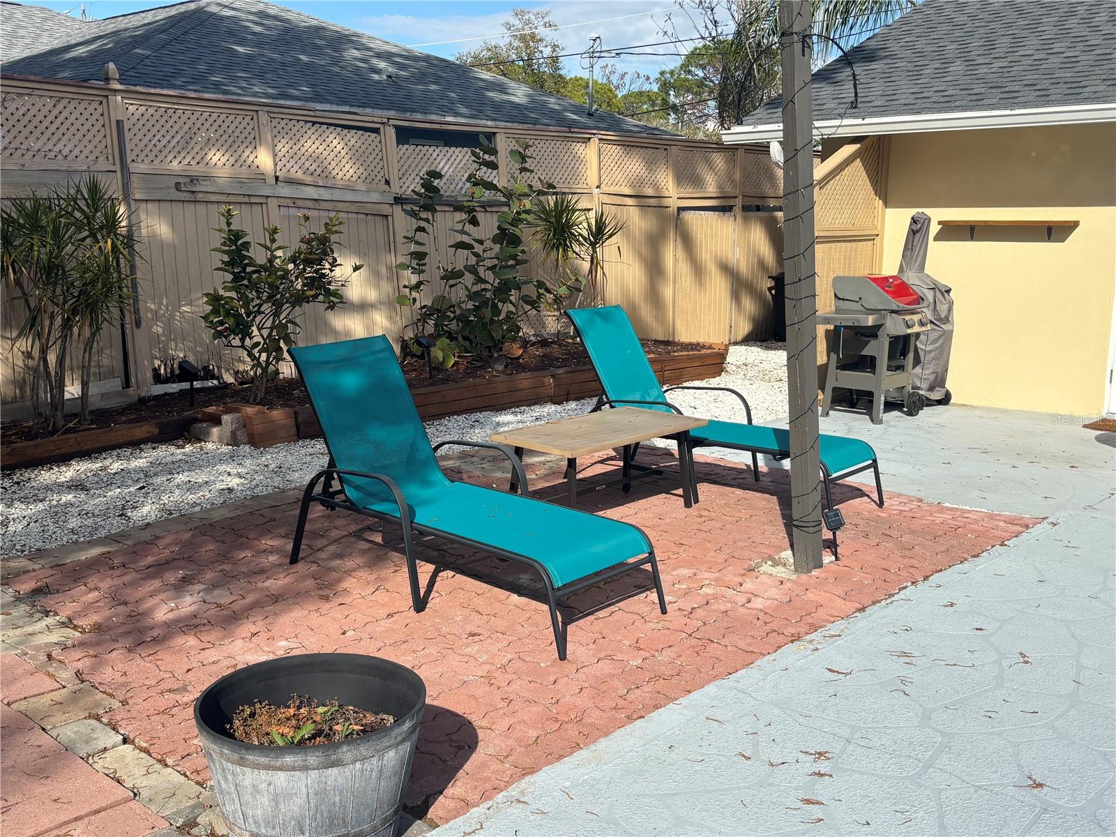 Image 26 of 32 For 2226 Fairfield Avenue