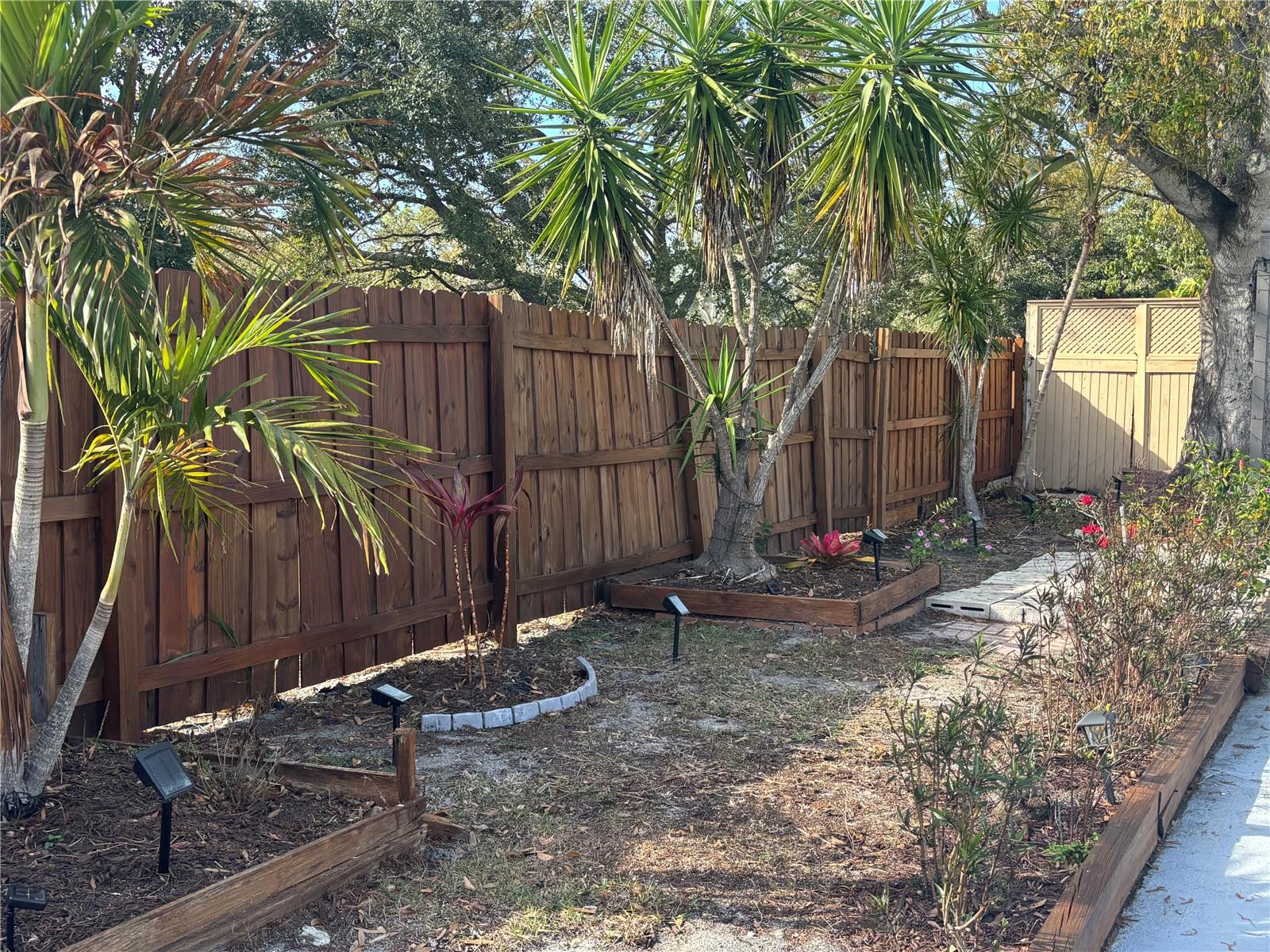 Image 29 of 32 For 2226 Fairfield Avenue