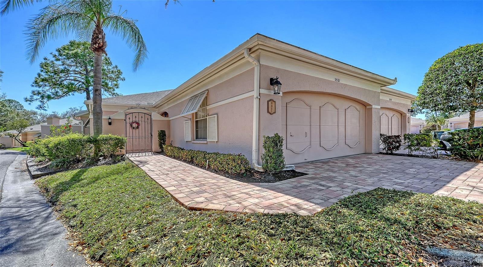 Details for 5521 Chanteclaire  21, SARASOTA, FL 34235