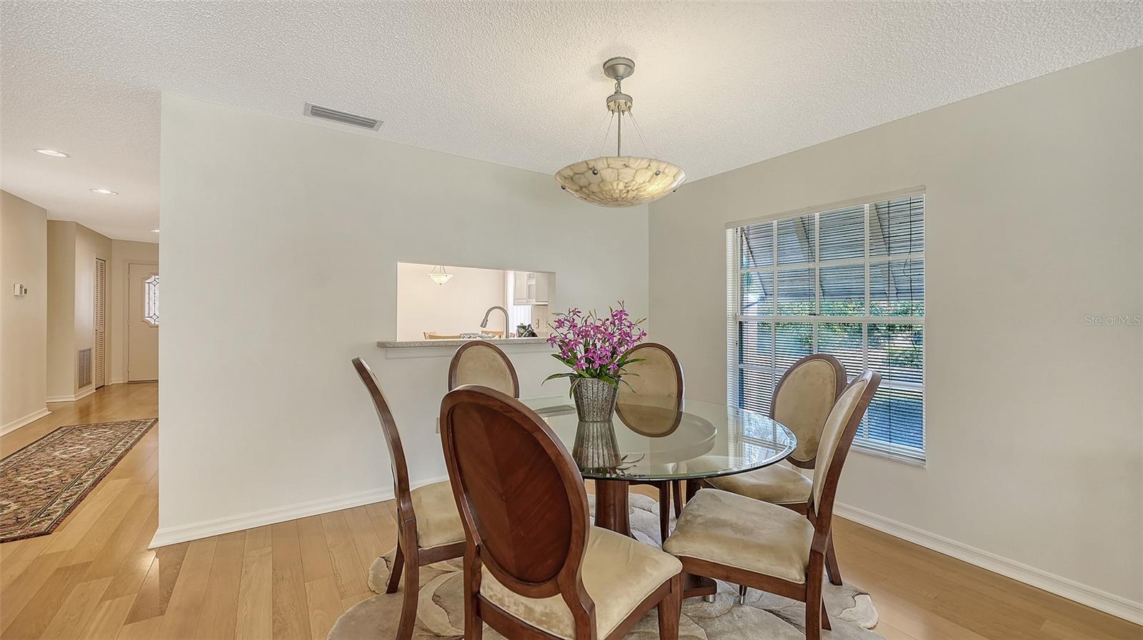 Image 10 of 70 For 5521 Chanteclaire  21