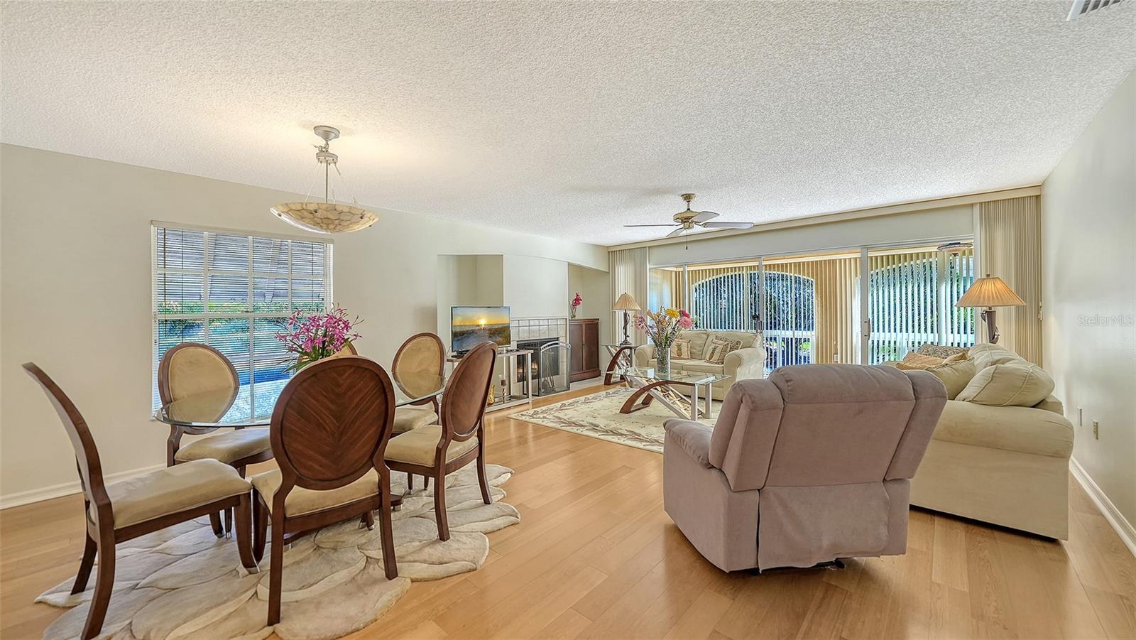 Image 6 of 70 For 5521 Chanteclaire  21