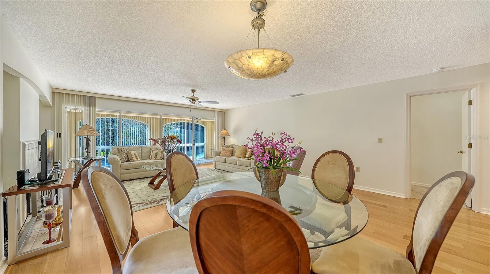 Image 8 of 70 For 5521 Chanteclaire  21