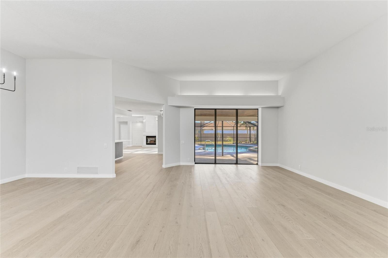 Image 13 of 74 For 5328 Dominica Circle