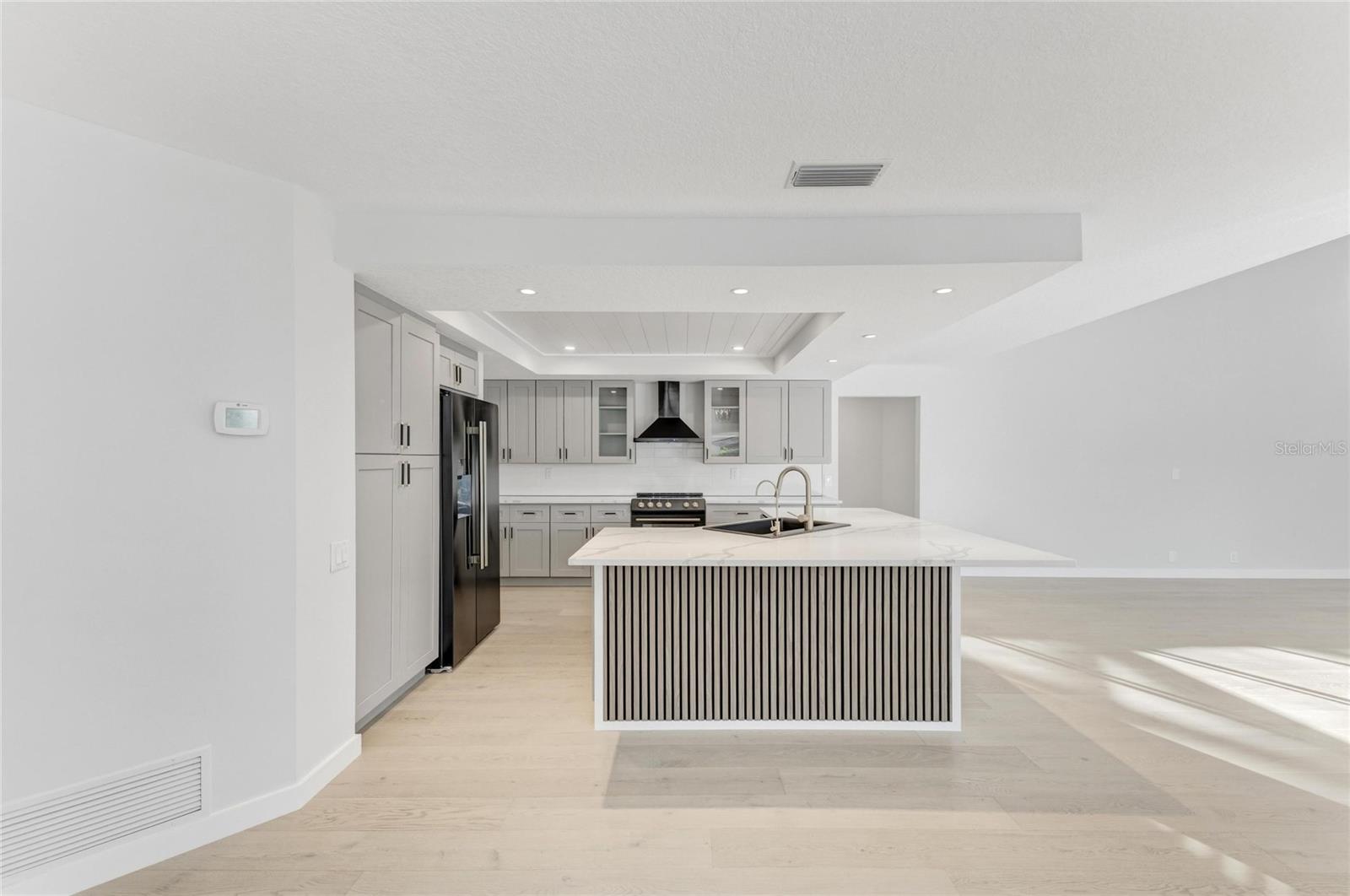 Image 20 of 74 For 5328 Dominica Circle