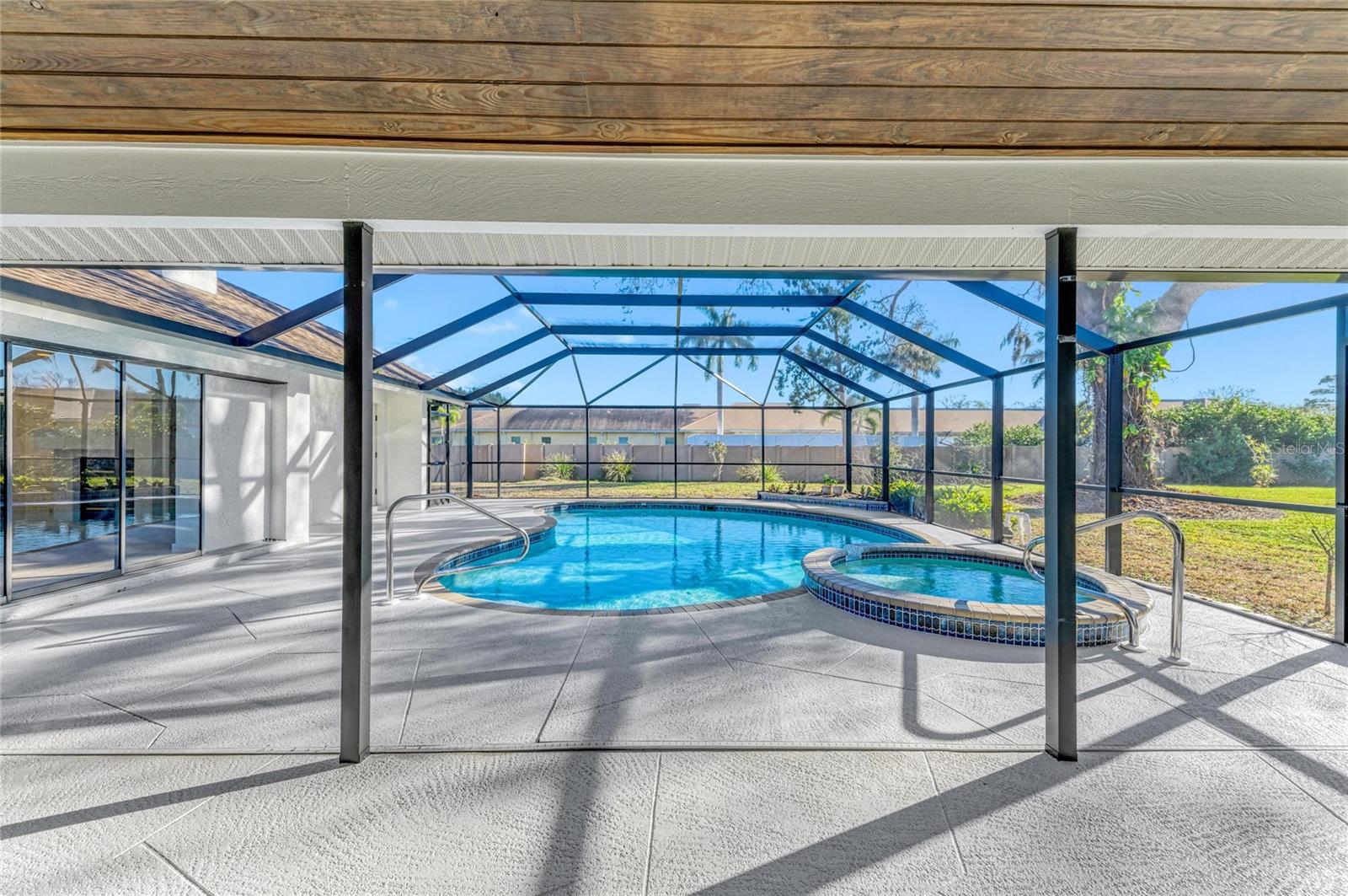 Image 41 of 74 For 5328 Dominica Circle