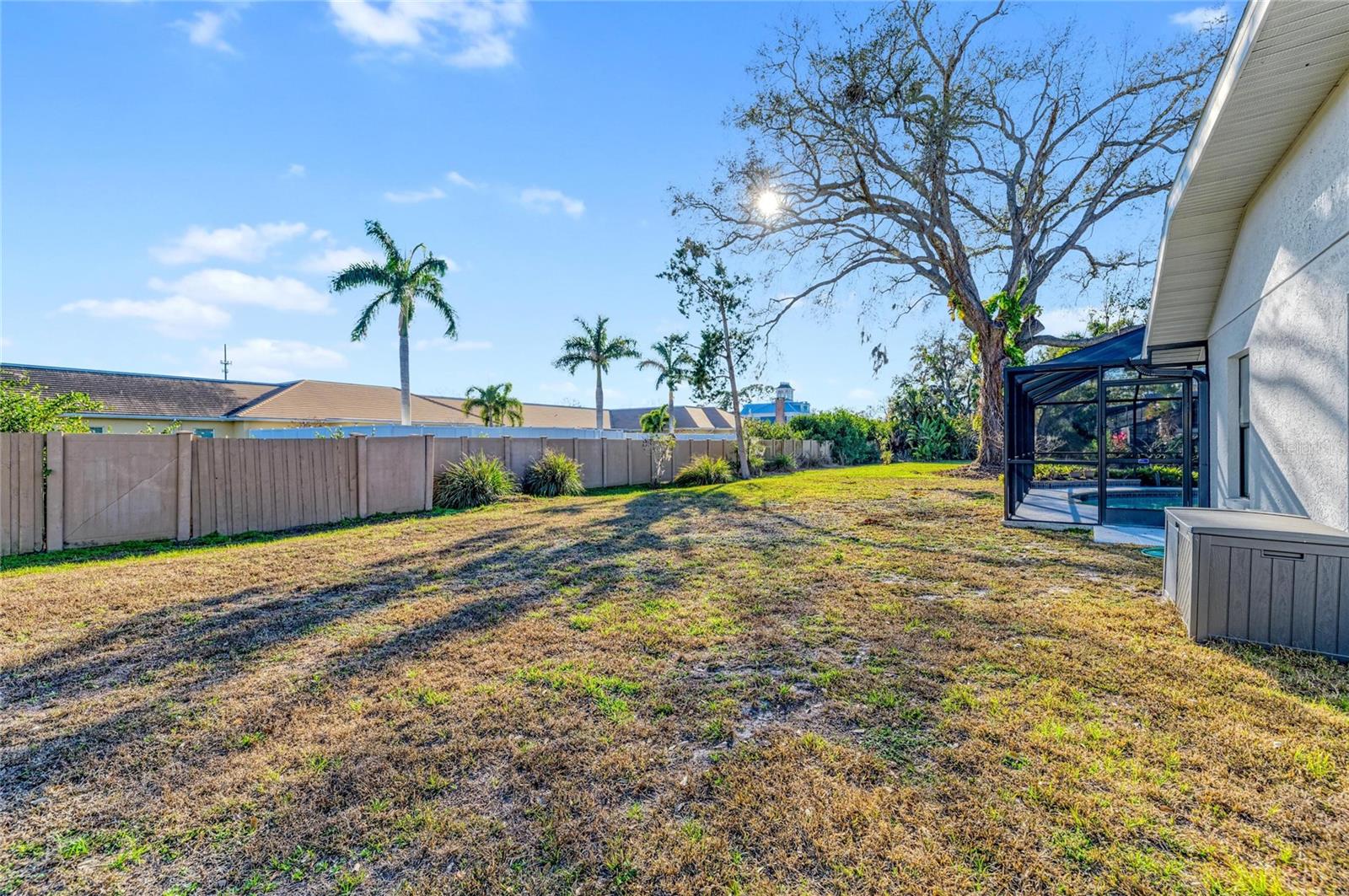 Image 46 of 74 For 5328 Dominica Circle